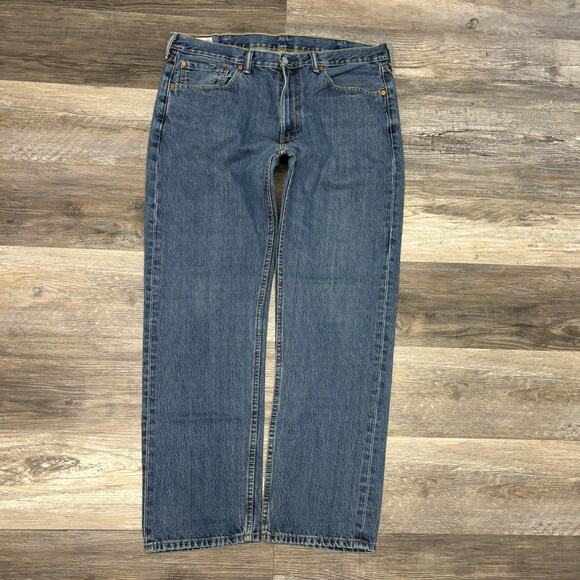 Levis 505 Mid Wash Faded Blue Men 38x32 Regular Straight Leg Denim Jeans Red Tab - Picture 2 of 13